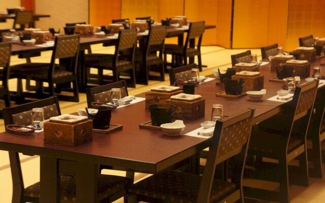 Kawaguchiya Kinosaki Riverside Hotel