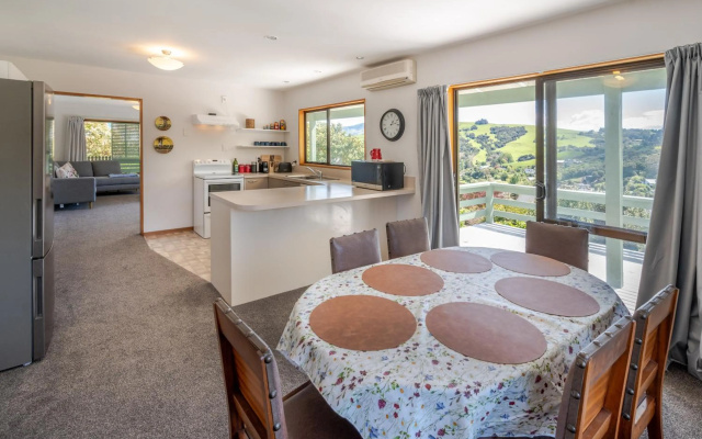 Libeau Lane Views - Akaroa Holiday Home – Guest Rooms – Akaroa