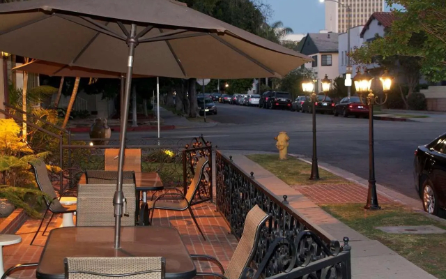 Wilshire Crest Hotel Los Angeles