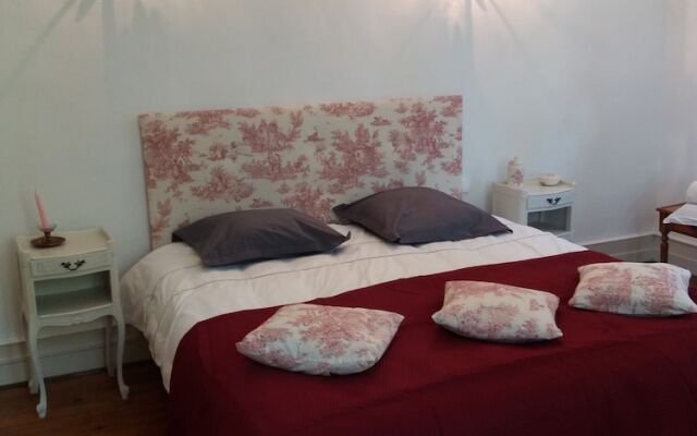 Petit manoir de la berthenlaire