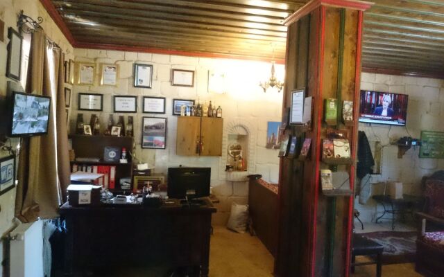 Century Cave Hotel