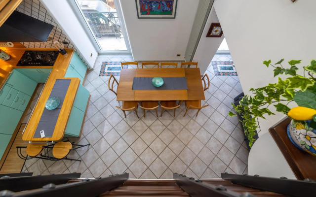 Casa Riviera, Big Apartment with Sea View on Chiaia