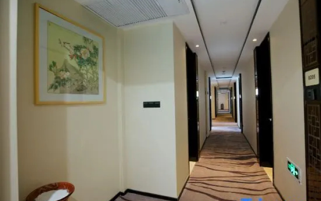 Zheyue Hotel (Shaoxing Lu Xun Hometown Cangqiao Straight Street)