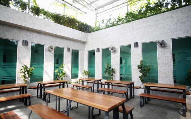 OYO Rooms Near Universiti Teknologi Malaysia