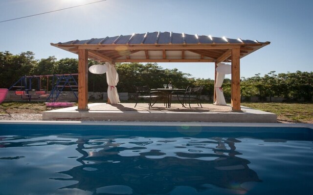 Holiday House Nino With Private Pool