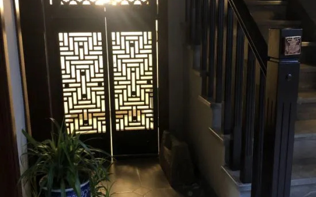 Shiping Xiaojia Bieyuan