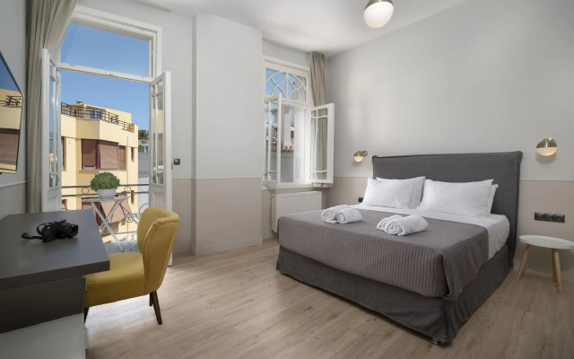 Plaka Arch Suites