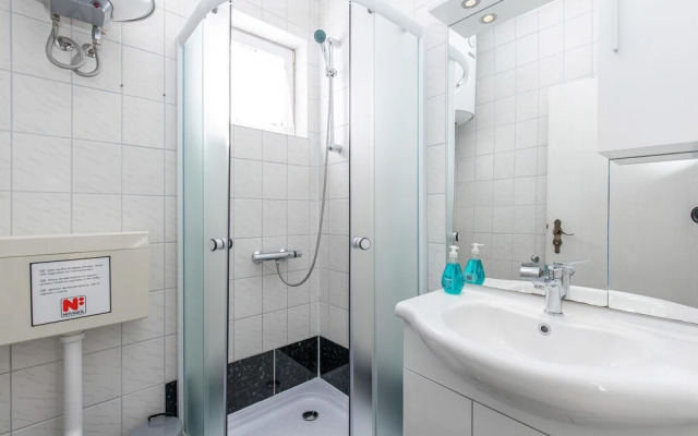 Nice Home in Crikvenica With Wifi and 1 Bedrooms