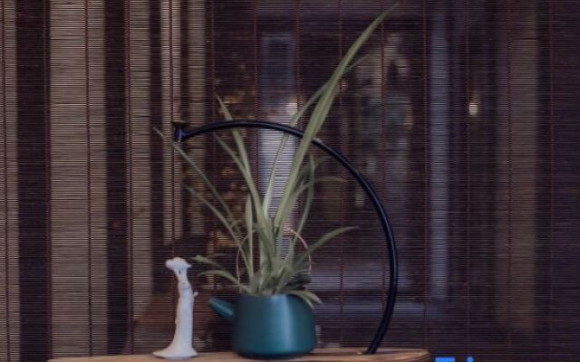 Shanghai Caoxi Bieyuan Homestay(Zhujiajiao Ancient Town Shop)