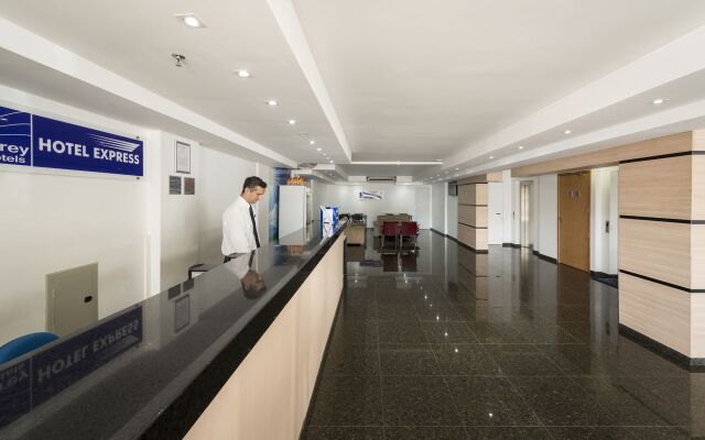 Hotel Express Arrey - Teresina