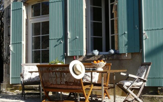 Pretty Holiday Home With Terrace, Garden, Barbecue, Veranda