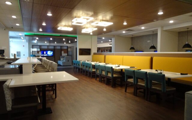 Holiday Inn Jonesboro by IHG