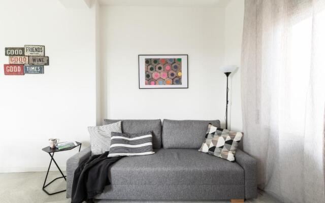 Carlotta's Home by Holiday Solutions