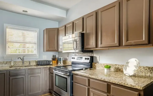 Luxury Charleston Waterfront Getaway