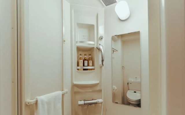 R Hotel Namba Daikokucho