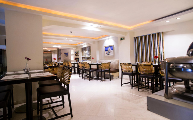 Davitel Tobacco Hotel