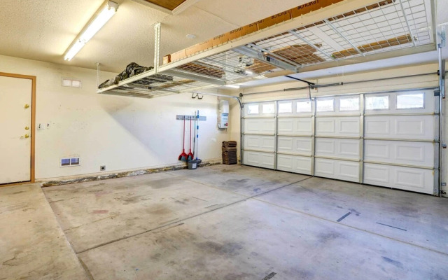 Spacious Arizona Getaway w/ Pool, Pets Welcome!