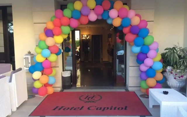 Hotel Capitol