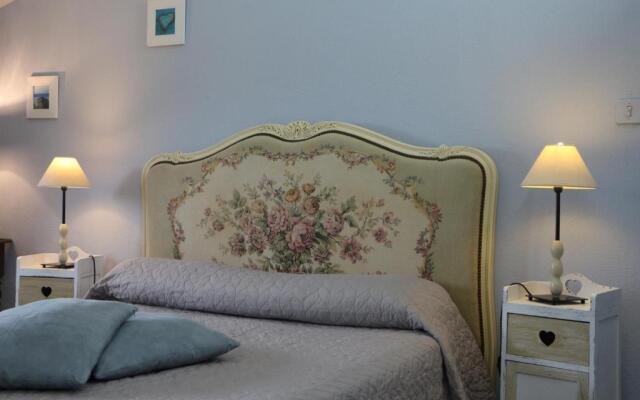 Chambre PEYROUTAS " CAMILLE" Vignonet St Emilion