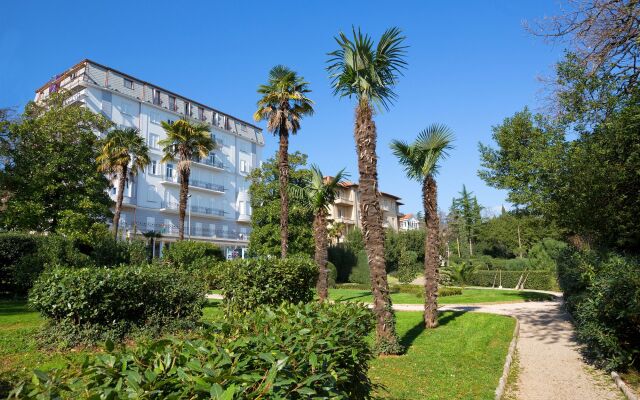 Hostel Link