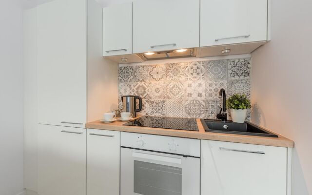 P&O Apartments Center