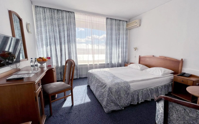Turnu Severin Continental Hotel