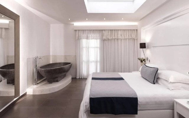 Aressana Spa Hotel & Suites