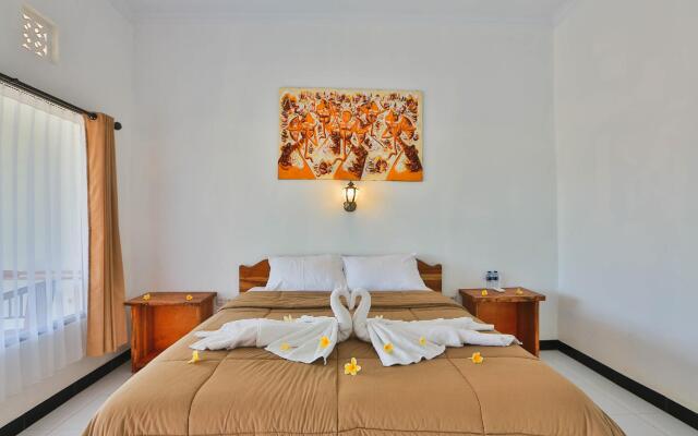 Mamaras Guest House