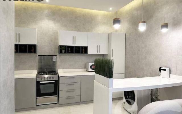 Kease Yarmuk D-9 Royal Blackness AX91