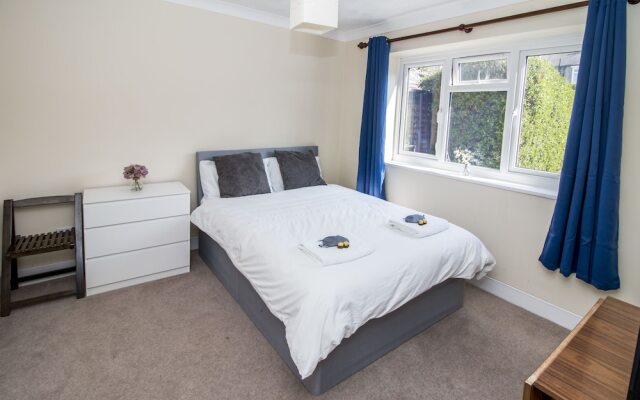 Elegant Rooms in a Quiet Location