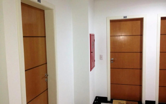 Cobertura Duplex em Condomínio de Alto Luxo - 402