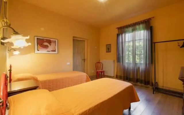 Villa Popiglio Comfortable Holiday Residence