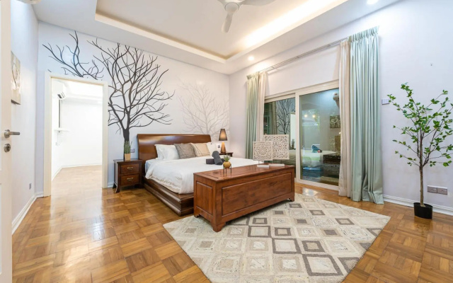 12000SF Corner Bungalow with Garden Petaling Jaya – Guest Rooms – Petaling Jaya