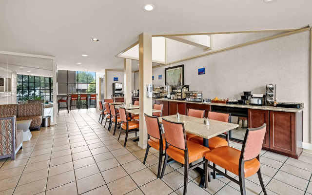 Best Western De Anza Inn