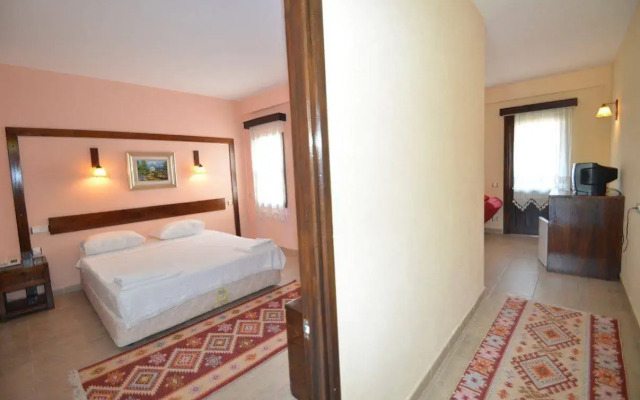 Salinas Beach Hotel Bodrum/Boutique Concept