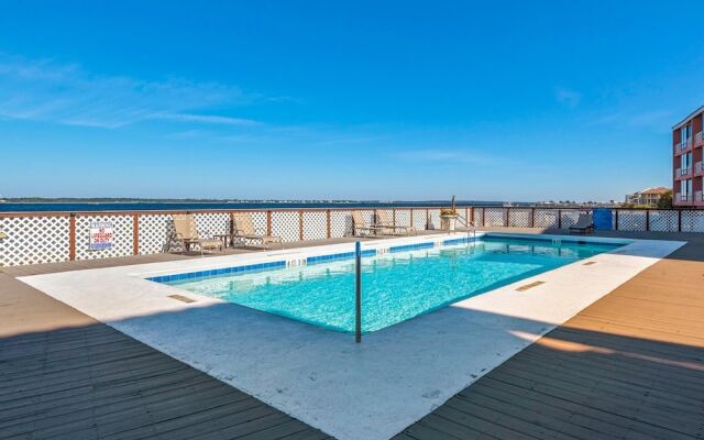 Palm Beach Club by Surfside VR