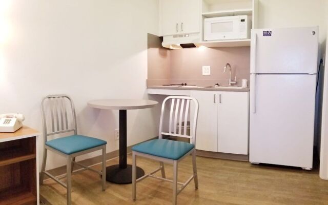 InTown Suites Extended Stay Savannah GA