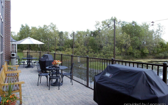 Staybridge Suites Chicago-Oakbrook Terrace by IHG