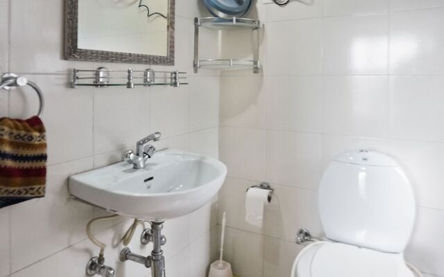 2B-Mukteshwar-108 by bnbmehomes