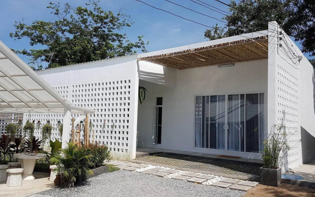 Na Kamala Homestay