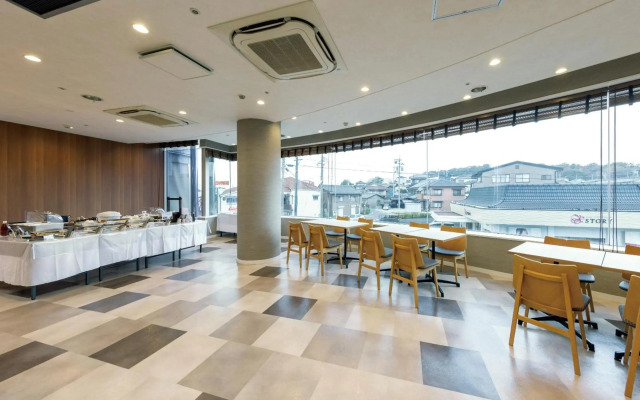 Tokai City Hotel