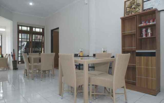 Omah Sastro 2