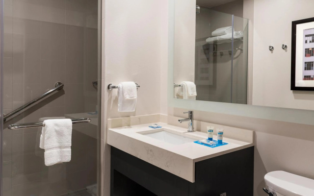 Hyatt House Austin/Downtown