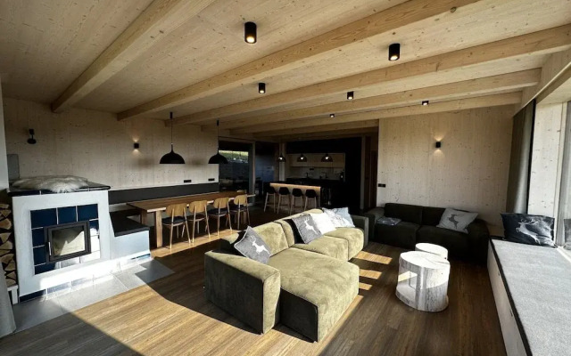 Holiday Home in Roprachtice With Sauna & Jacuzzi