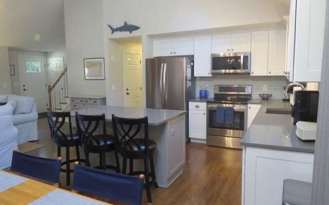 80 Barn Hill Road - Three Bedroom House