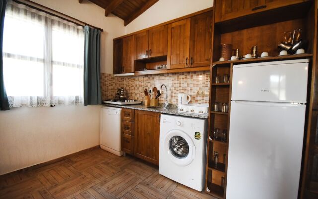 KAY6600 Villa Hayme 2 Bedrooms