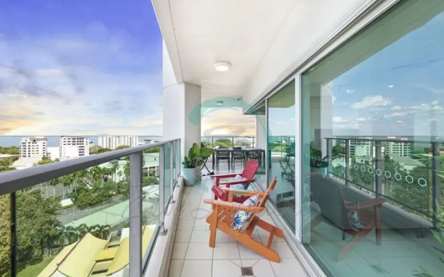 Zen Seabreeze Workdesk Balcony Dining Seaview