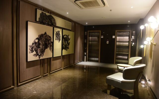 Levana Suites