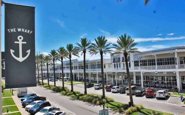 Wharf 412 - 2 Br condo