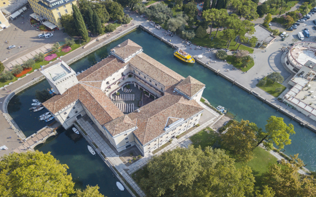 Appartamento Centro Storico Riva